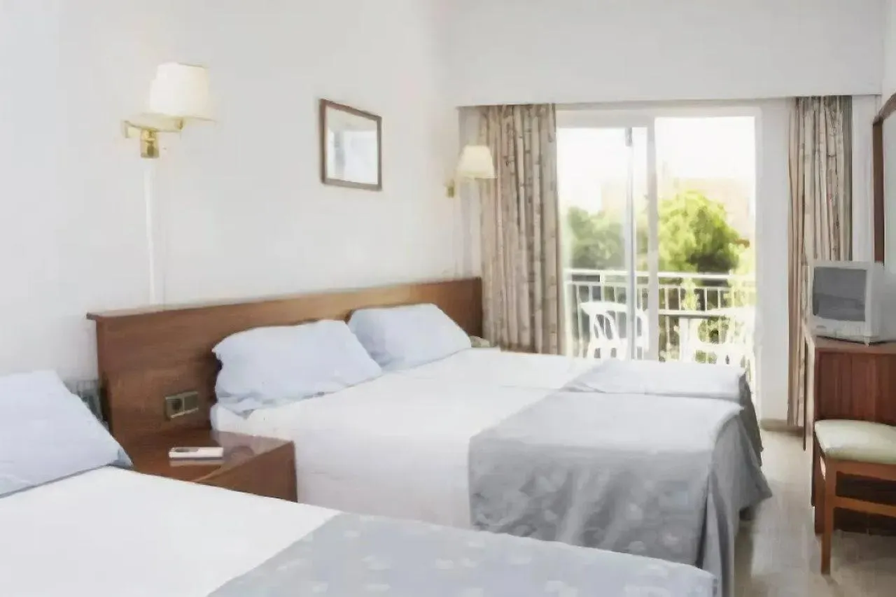 ** Otel Morlans Villa Ana Peguera İspanya